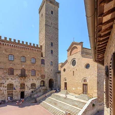 Sangi Studio Apartment - With Amazing View Of The Duomo San Gimignano Exterior foto